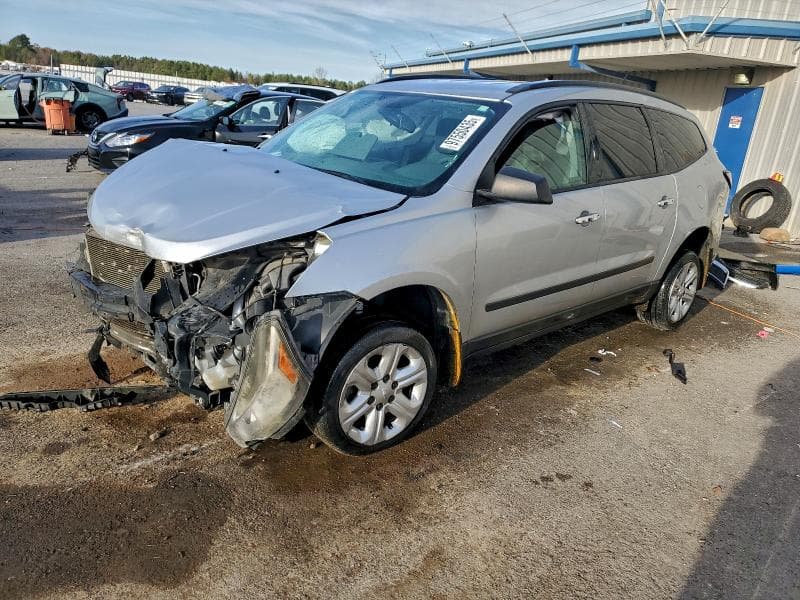 2016 CHEVROLET TRAVERSE LS - 1