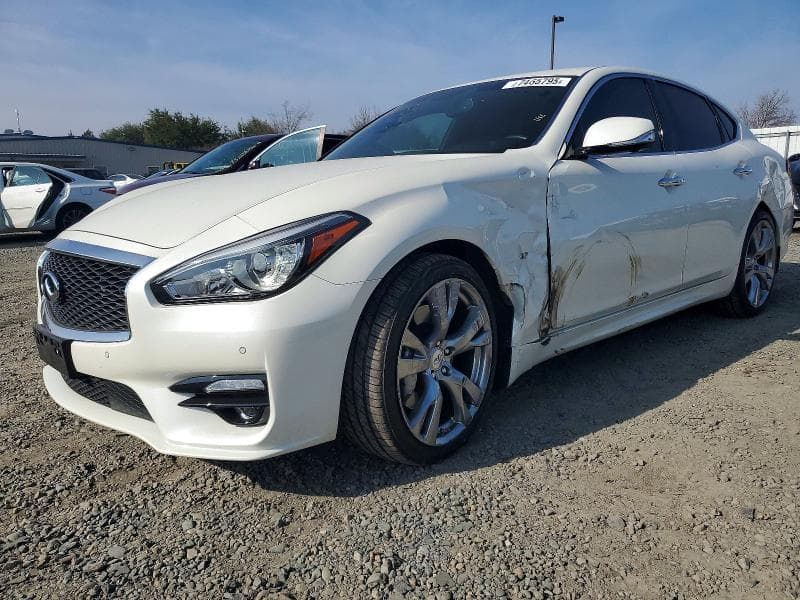 2017 INFINITI Q70 3.7 - 1