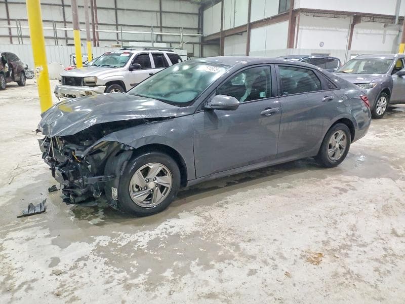 2025 HYUNDAI ELANTRA SE - 1