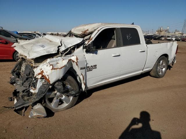 2019 RAM 1500 CLASSIC SLT - 1