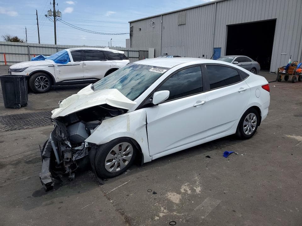 2017 HYUNDAI ACCENT SE - 1