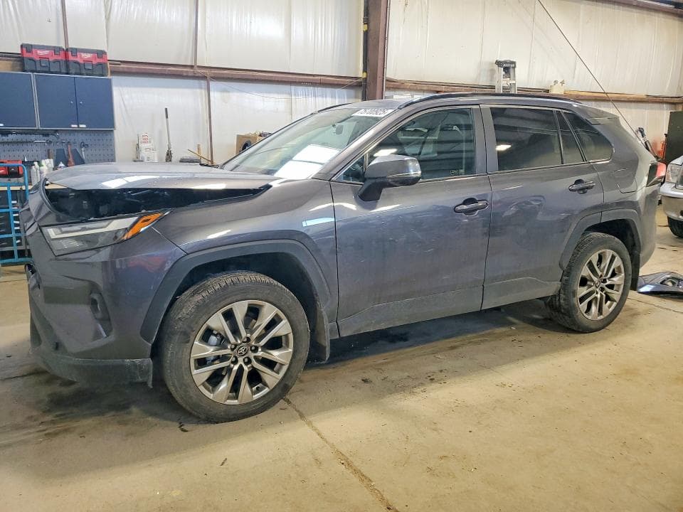 2025 TOYOTA RAV4 XLE - 1