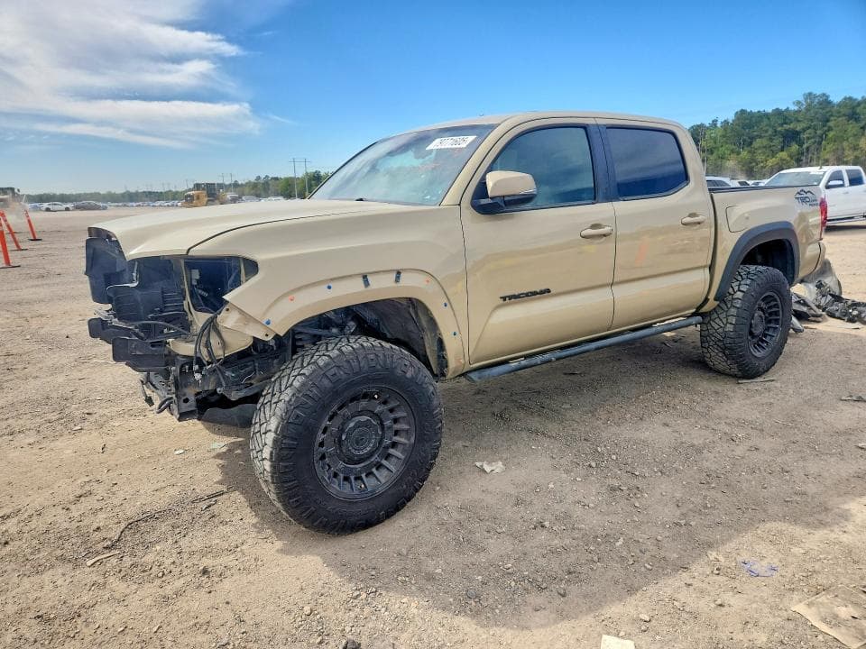 2018 TOYOTA TACOMA SR V6 - 1