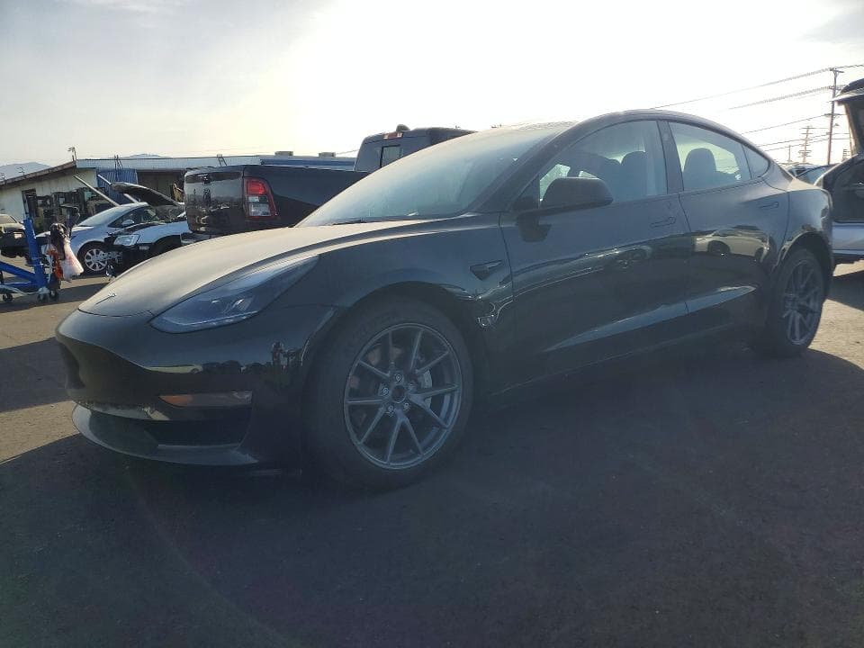 2022 TESLA MODEL 3 - 1