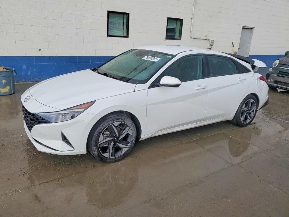 2023 HYUNDAI ELANTRA SEL - 1