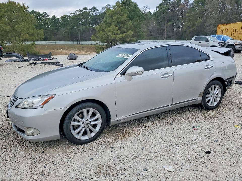 2011 LEXUS ES350 - 1