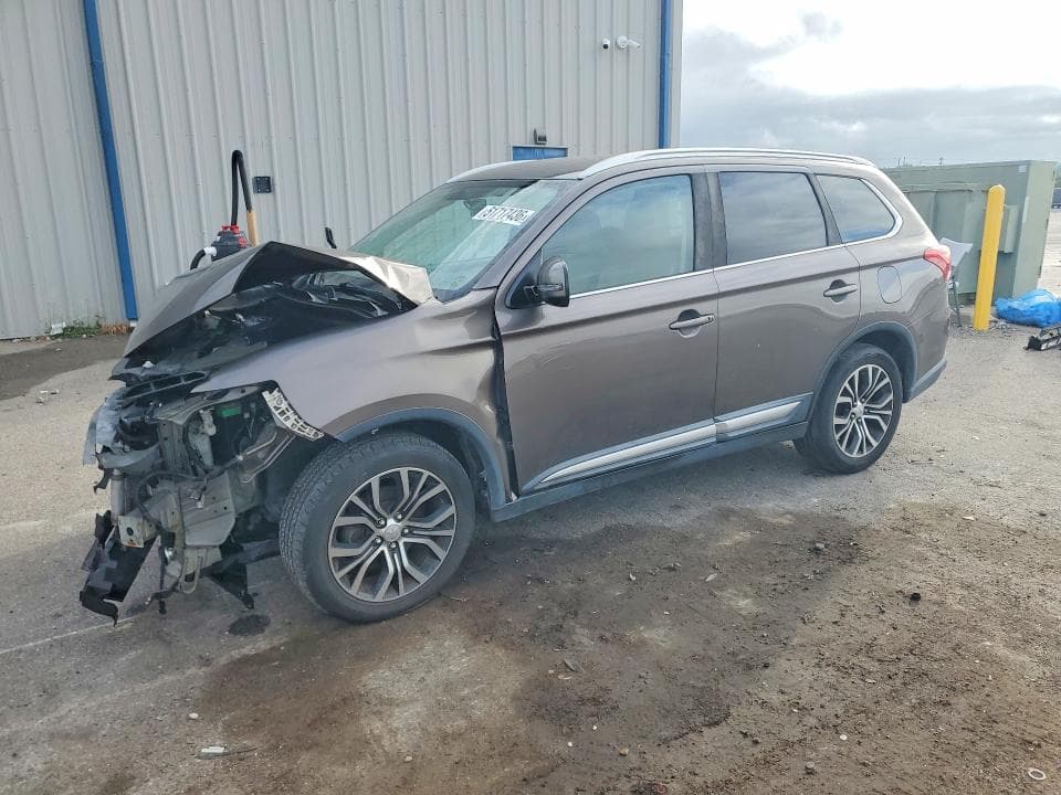 2017 MITSUBISHI OUTLANDER SE - 1