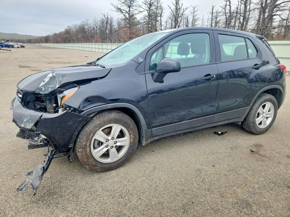 2019 CHEVROLET TRAX LS - 1