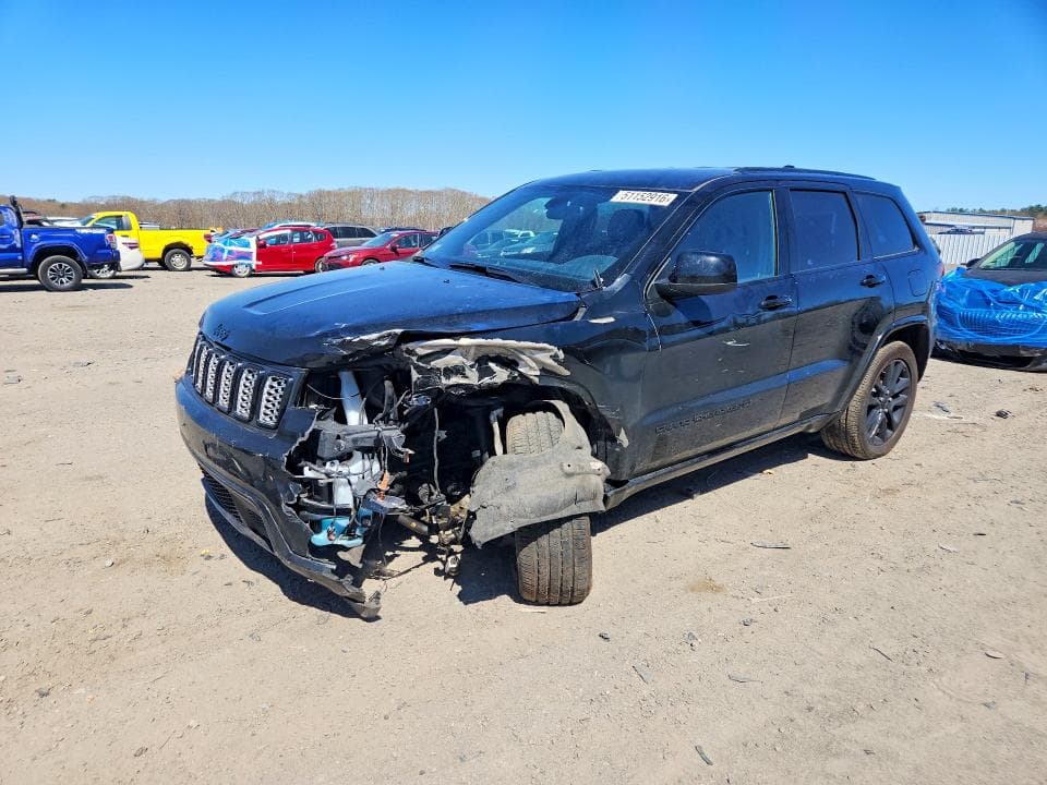 2022 JEEP GRAND CHEROKEE LAREDO E - 1
