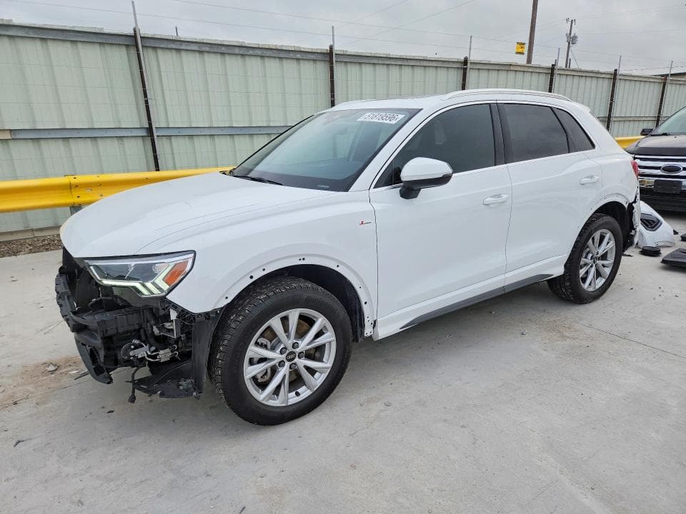 2025 AUDI Q3 - 1