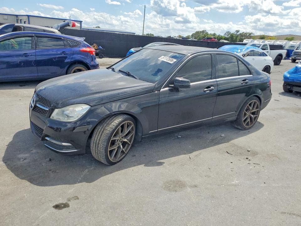 2013 MERCEDES-BENZ C-CLASS - 1