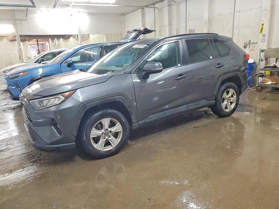 2021 TOYOTA RAV4 XLE - 1