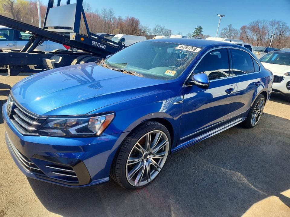 2017 VOLKSWAGEN PASSAT R-LINE R-LINE - 1
