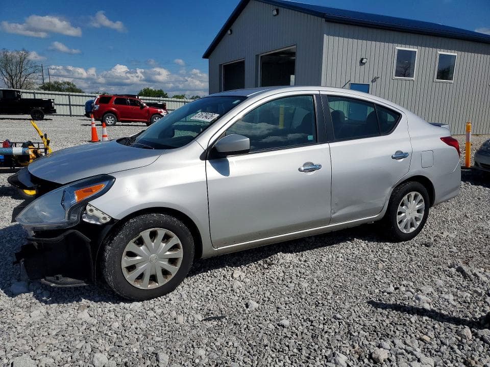 2019 NISSAN VERSA SV - 1
