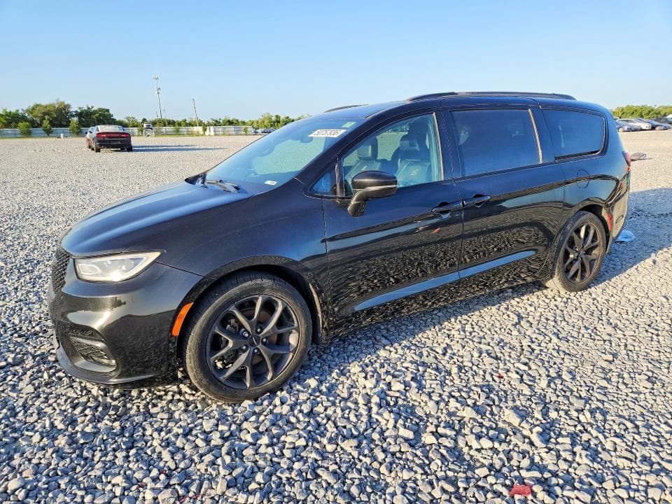 2022 CHRYSLER PACIFICA TOURING L - 1