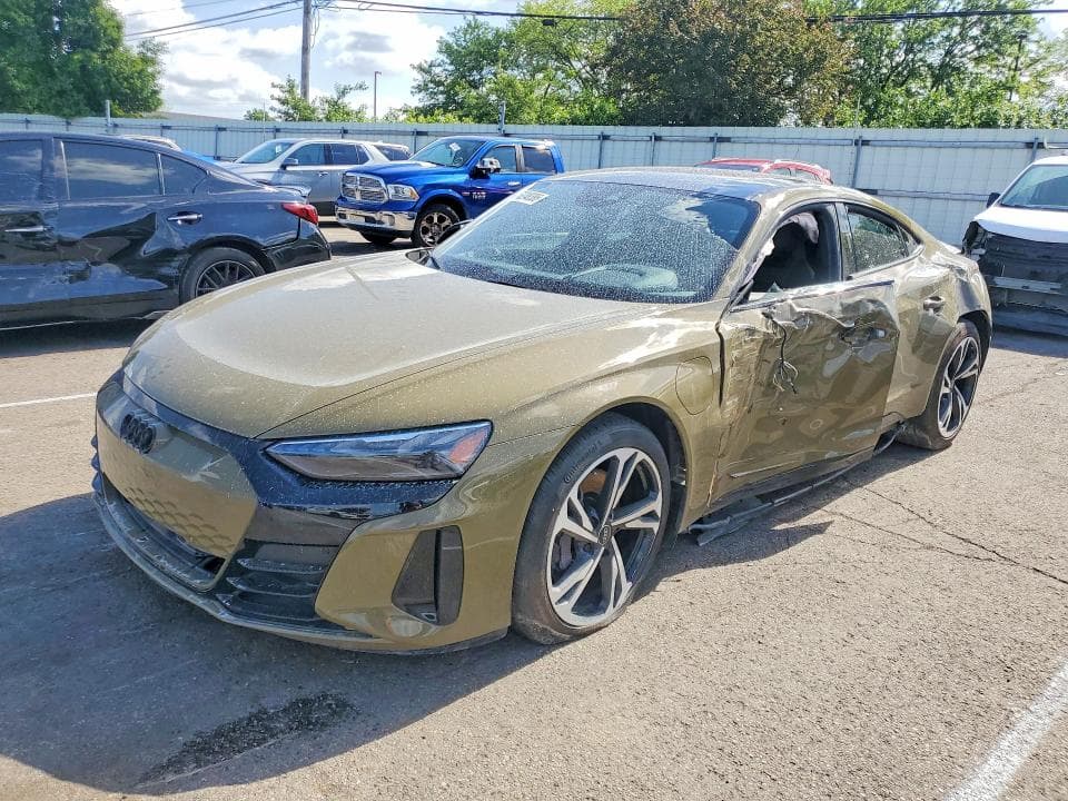2024 AUDI E-TRON GT PREMIUM PLUS - 1
