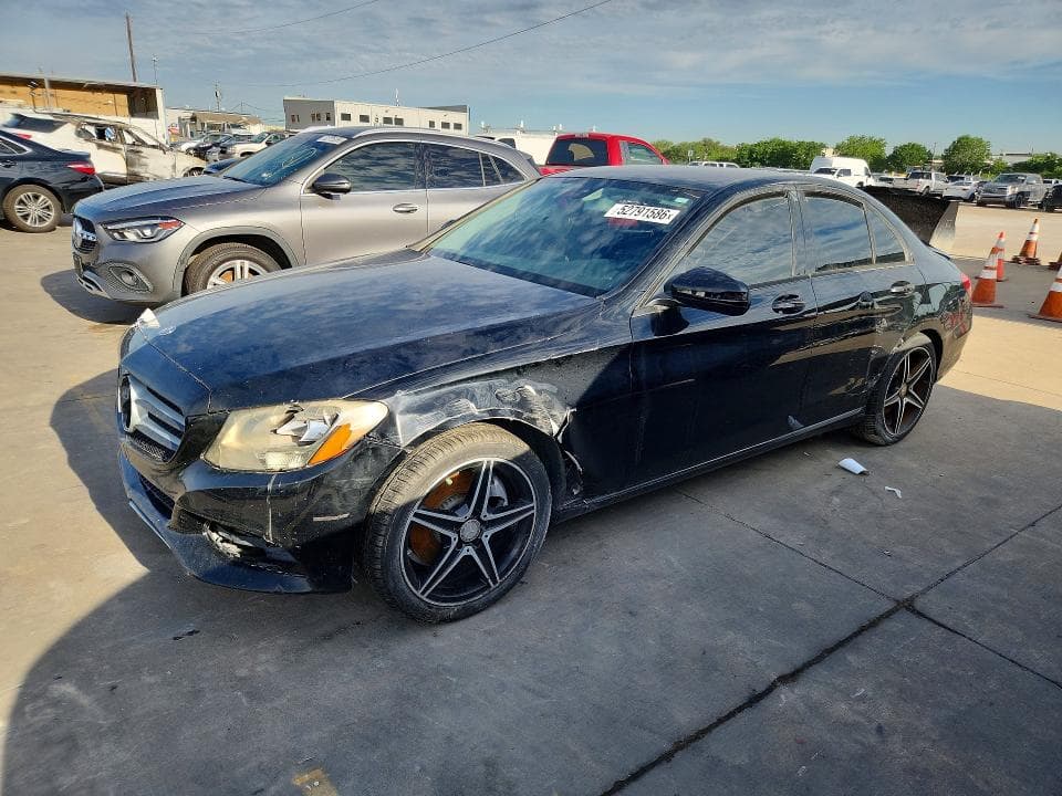 2016 MERCEDES-BENZ C 300 - 1