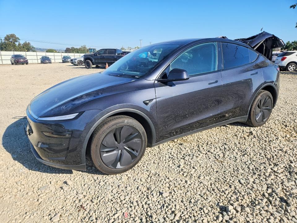 2026 TESLA MODEL Y - 1