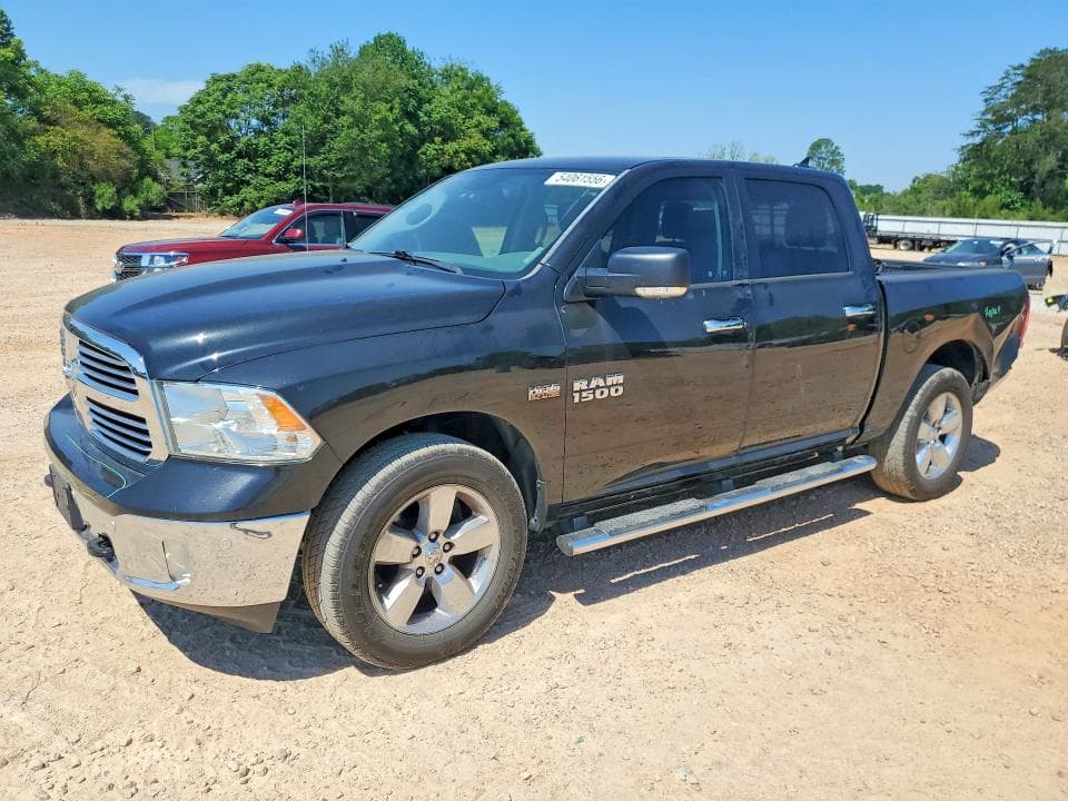 2016 RAM 1500 SLT - 1