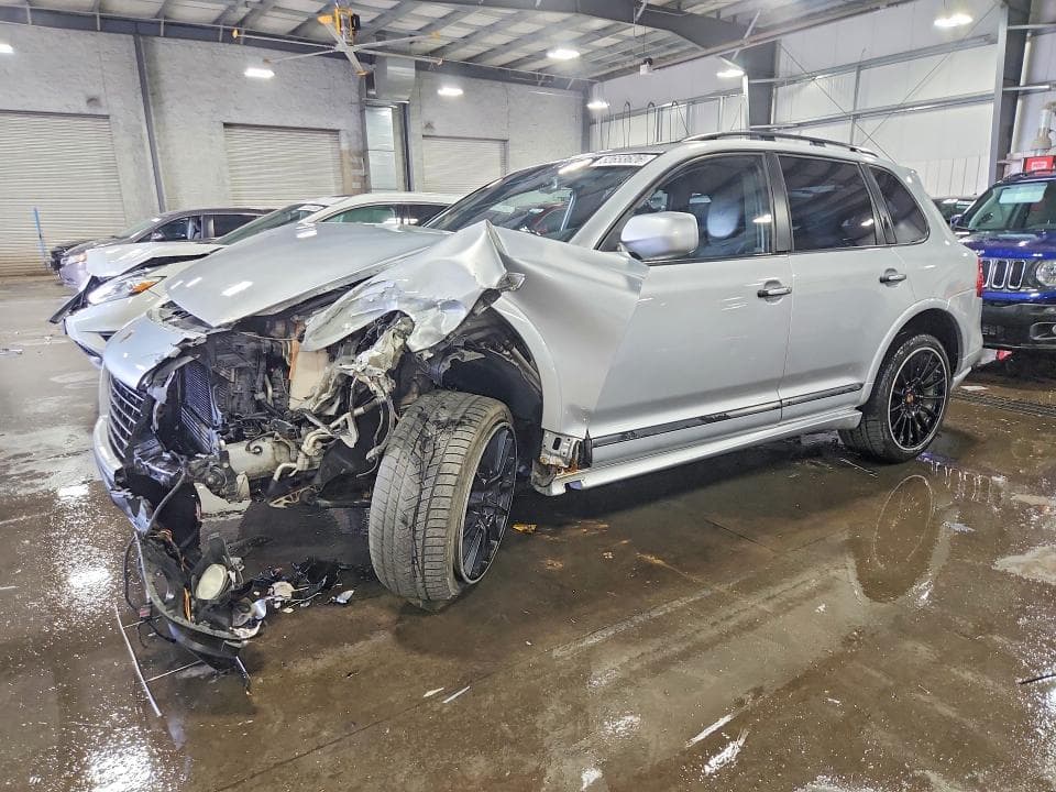 2009 PORSCHE CAYENNE GTS - 1