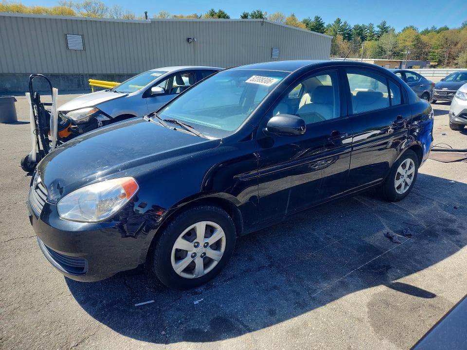 2011 HYUNDAI ACCENT - 1