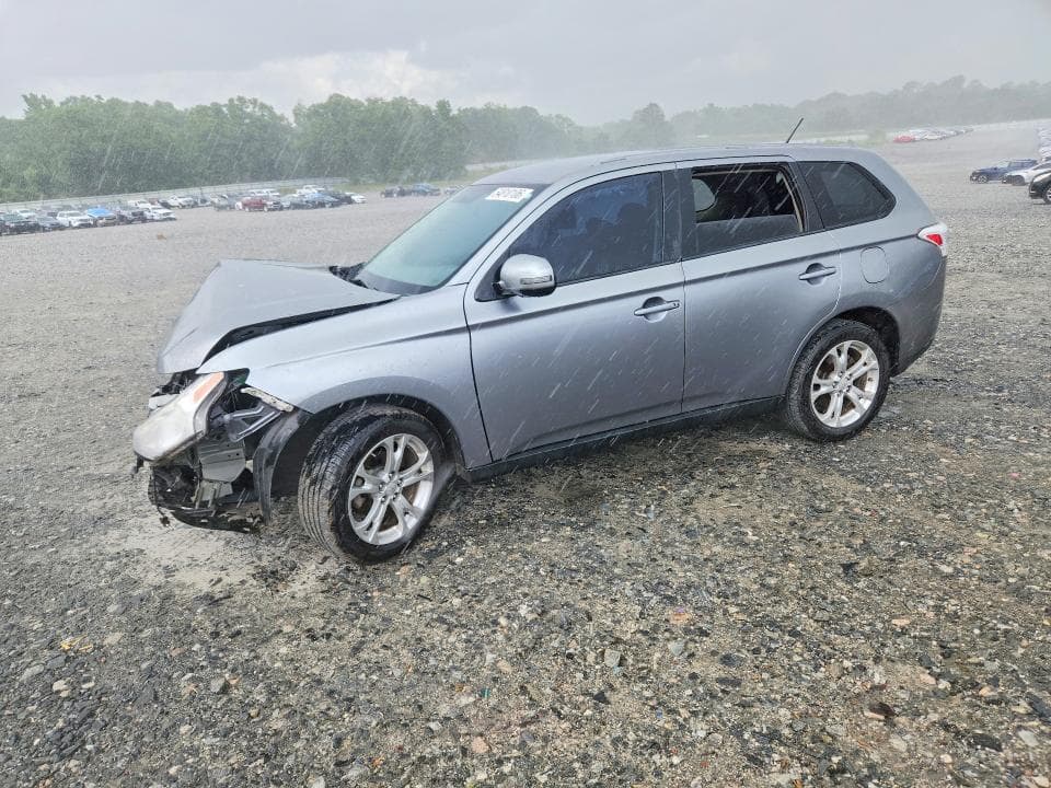2014 MITSUBISHI OUTLANDER SE - 1
