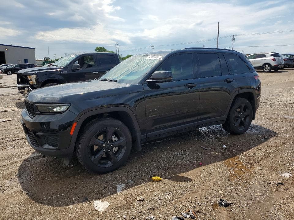 2023 JEEP GRAND CHEROKEE LAREDO - 1