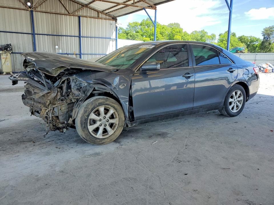 2011 TOYOTA CAMRY - 1