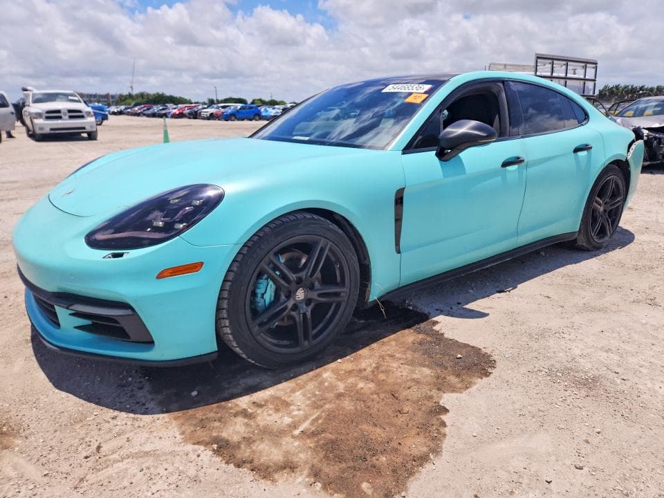 2018 PORSCHE PANAMERA 4 - 1