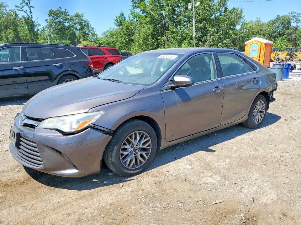 2017 TOYOTA CAMRY LE - 1