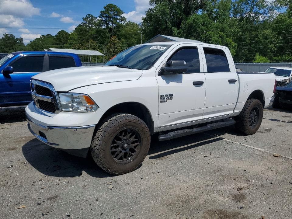 2022 RAM 1500 CLASSIC SLT - 1