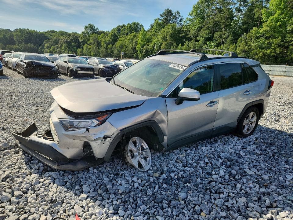 2021 TOYOTA RAV4 XLE - 1