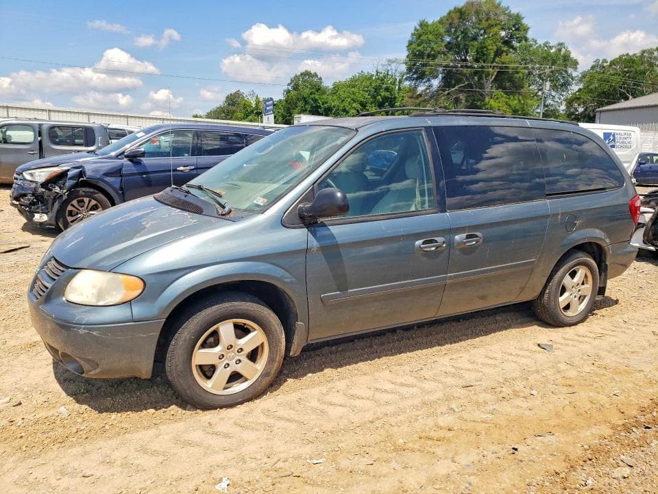 2005 DODGE CARAVAN - 1