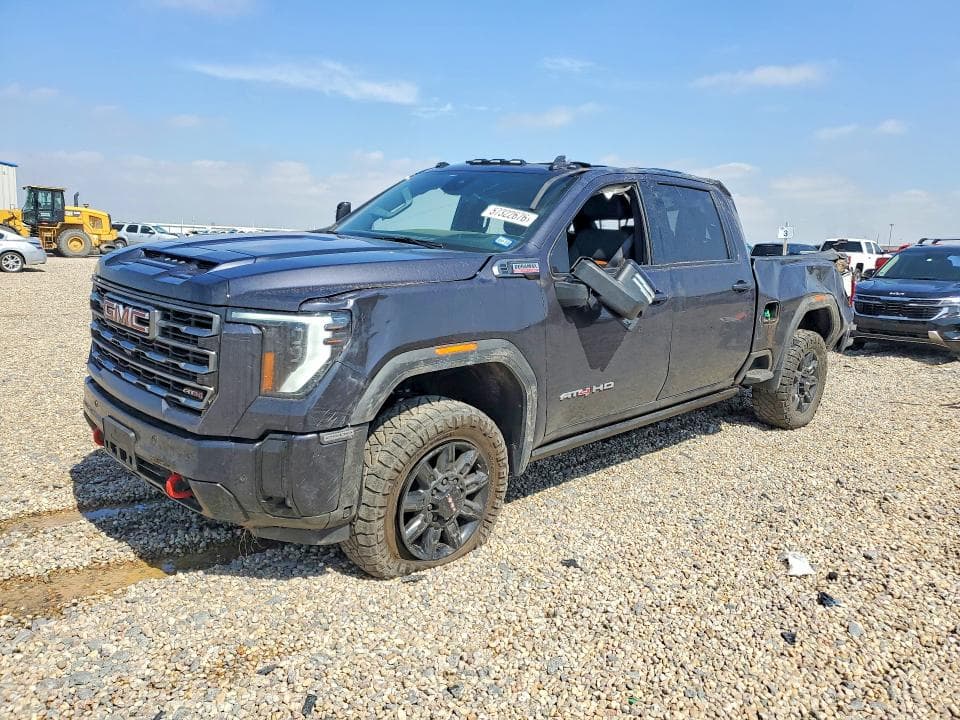 2026 GMC SIERRA K2500 AT4 - 1