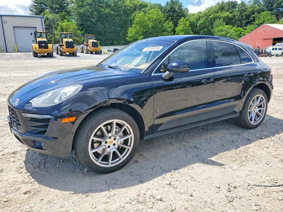 2015 PORSCHE MACAN S - 1