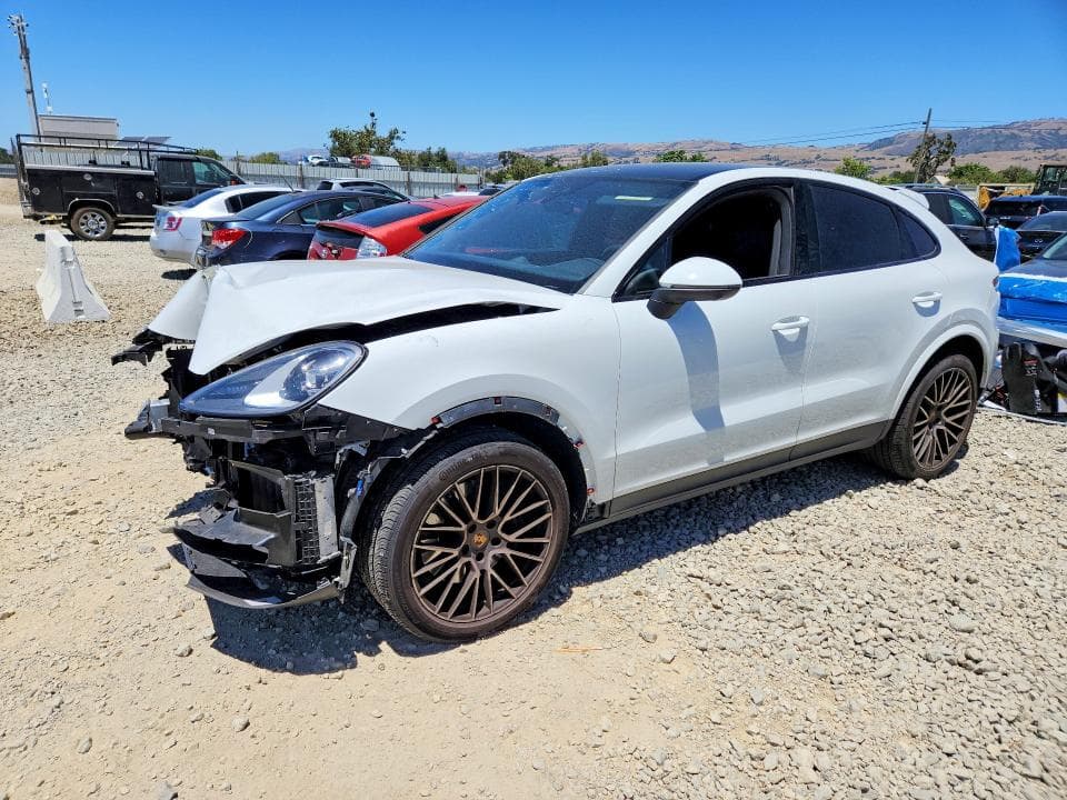 2022 PORSCHE CAYENNE COUPE - 1