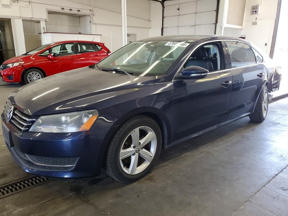 2012 VOLKSWAGEN PASSAT - 1
