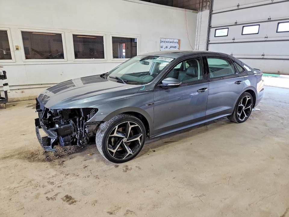 2020 VOLKSWAGEN PASSAT R-LINE - 1