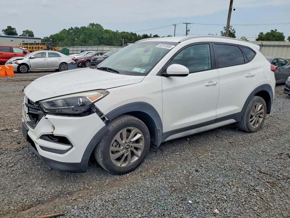 2017 HYUNDAI TUCSON SE - 1