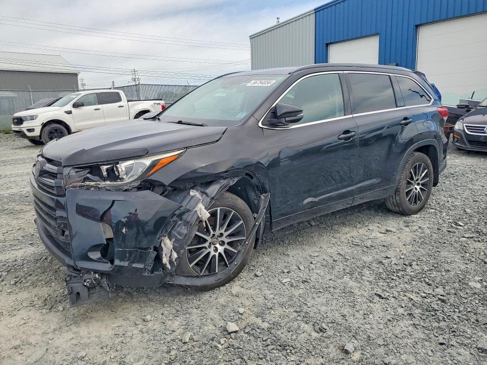 2018 TOYOTA HIGHLANDER XLE - 1
