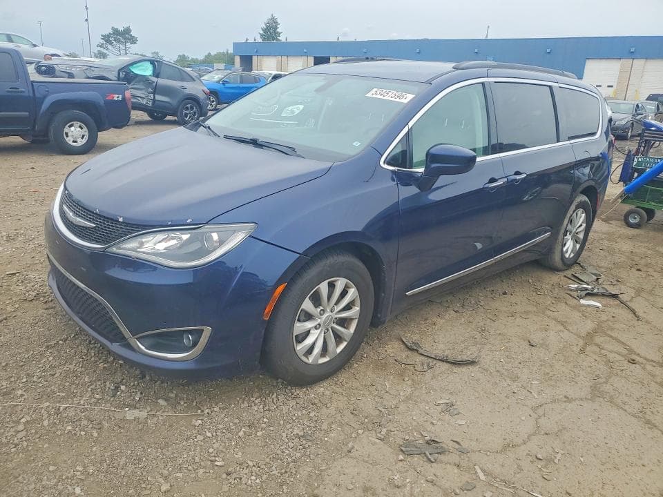2017 CHRYSLER PACIFICA V - 1