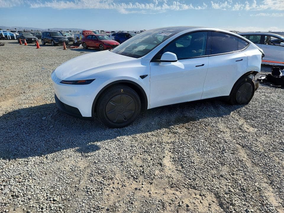 2026 TESLA MODEL Y - 1