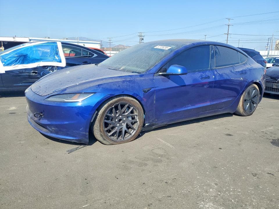 2026 TESLA MODEL 3 - 1