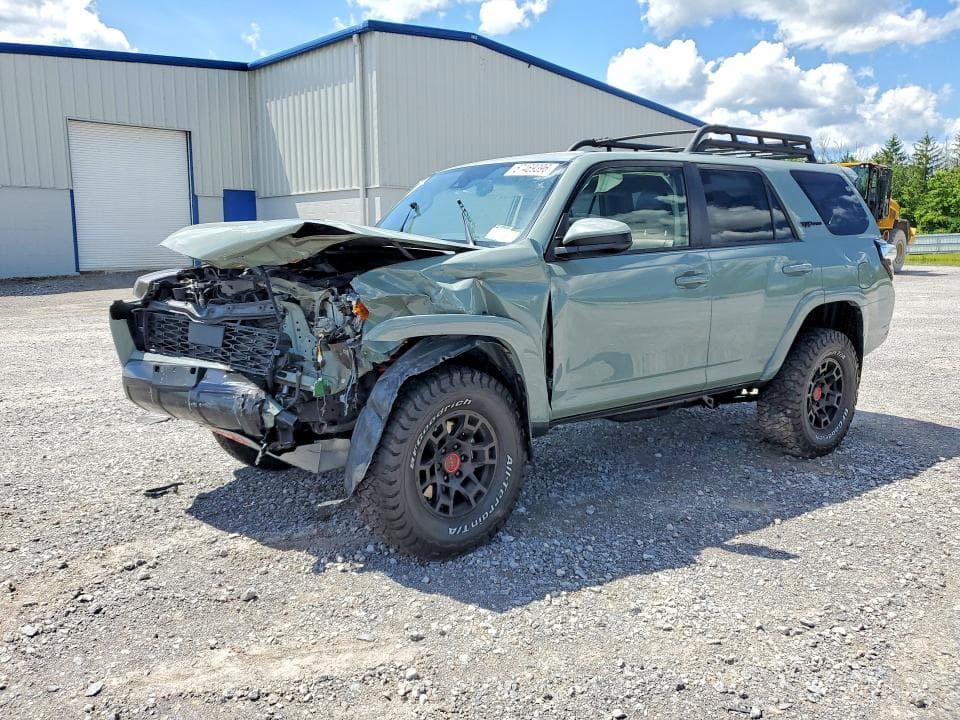2021 TOYOTA 4RUNNER TRD PRO - 1