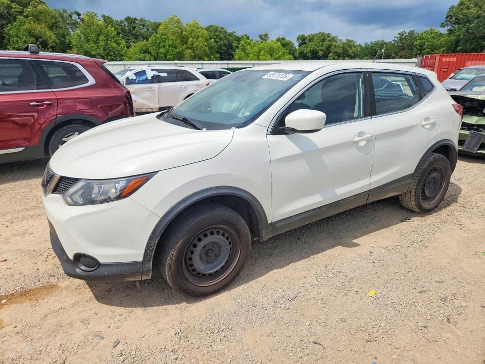 2018 NISSAN ROGUE SPORT S - 1