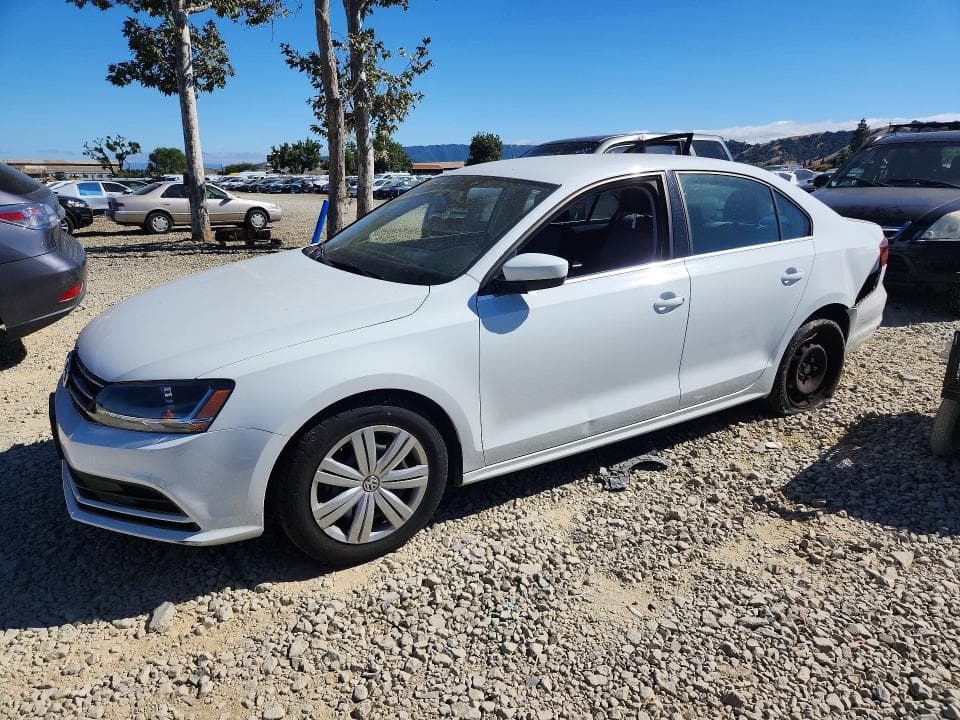 2017 VOLKSWAGEN JETTA - 1