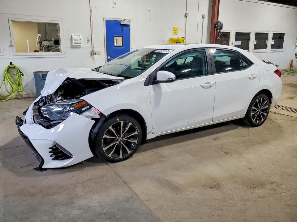 2017 TOYOTA COROLLA SE - 1