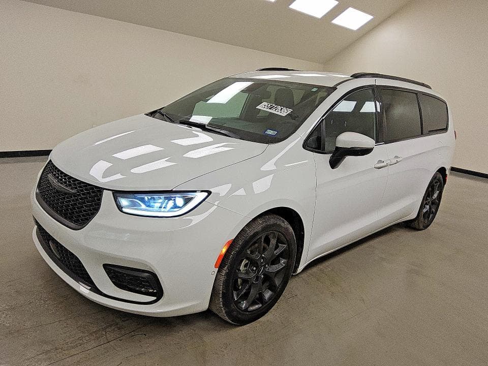 2023 CHRYSLER PACIFICA TOURING L - 1