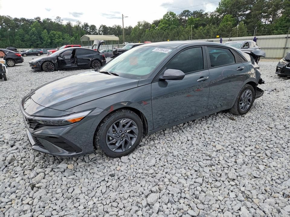 2024 HYUNDAI ELANTRA SEL - 1
