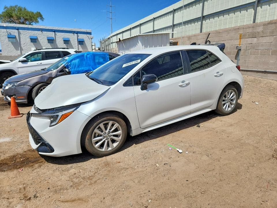 2026 TOYOTA COROLLA HATCHBACK SE - 1